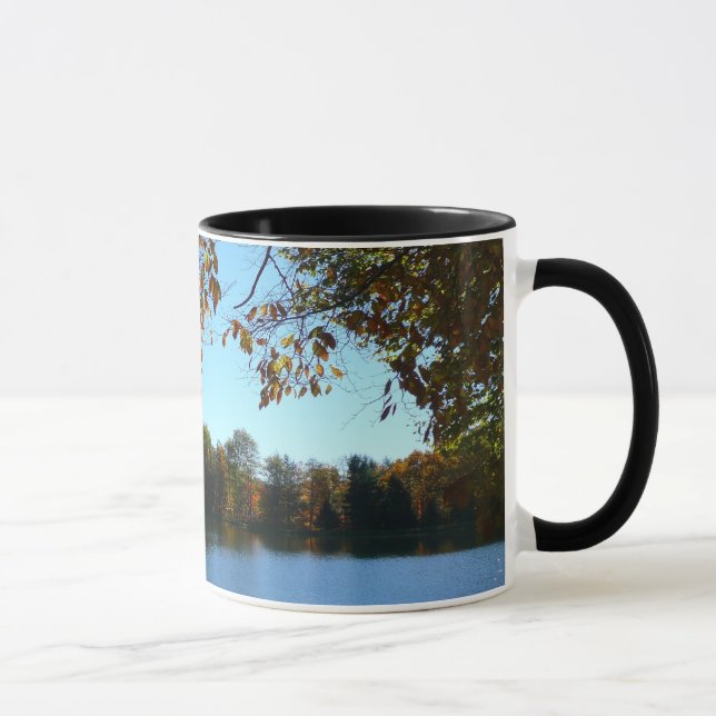 Caneca Sete Quedas de Outono Árvores e Lago (Direita)