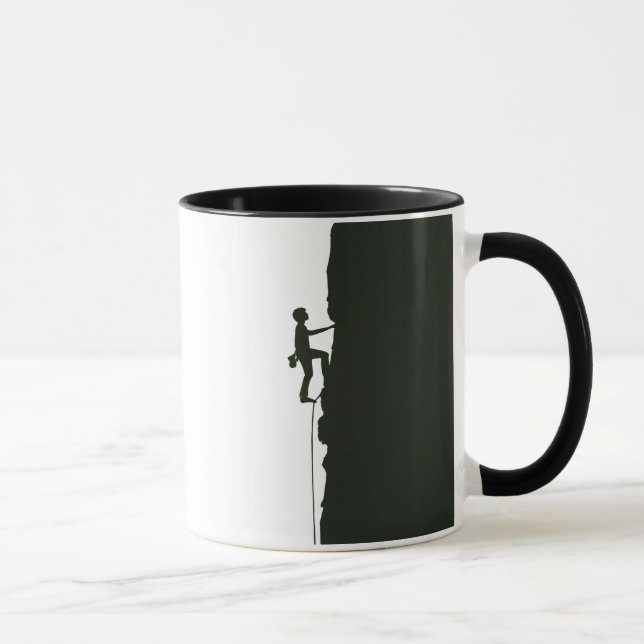 Caneca Silhueta de Montanhista de Escalada em Rocha (Direita)