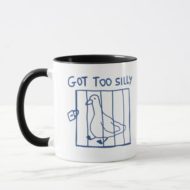 Caneca Silly Goose Mug, Got Too Silly, Too Dumb, Funny (Esquerda)