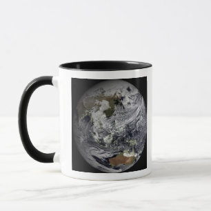 Caneca Simulação em nuvem da Terra do cheio