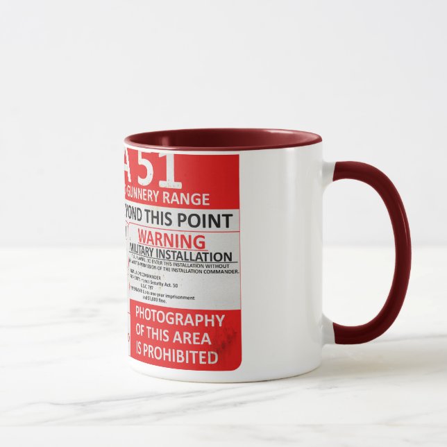Caneca Sinal da área 51 (Direita)