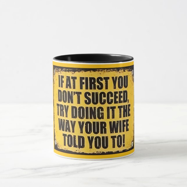 Caneca Sinal de sucesso divertido e atrevido (Centro)