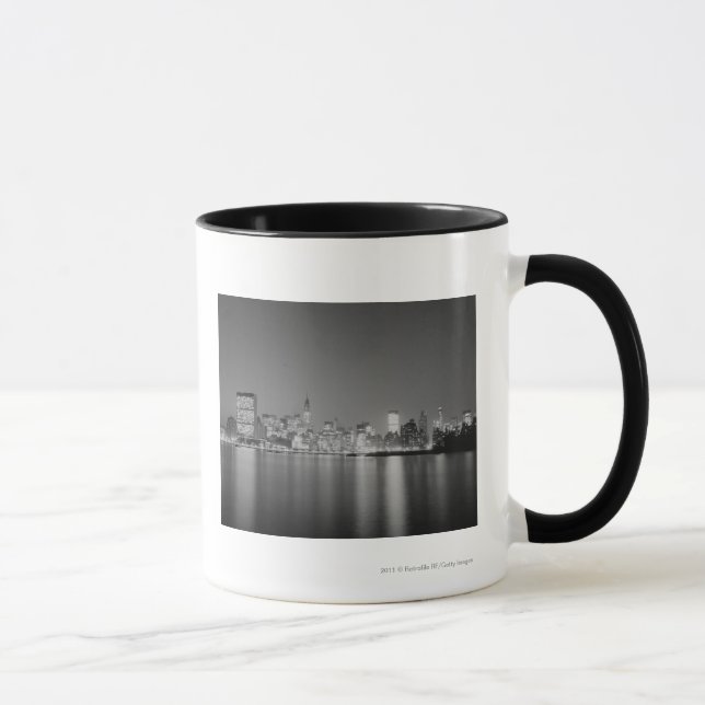 Caneca Skyline da cidade na noite (Direita)