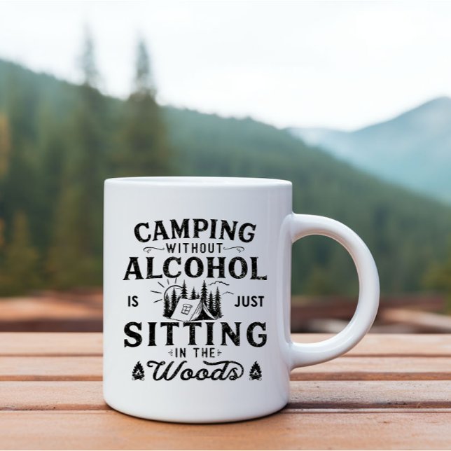 Caneca Slogan engraçado do camping bebendo diz: (Criador carregado)