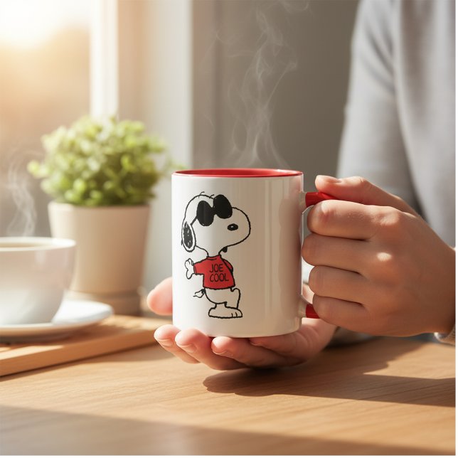 Caneca Snoopy "Joe Legal" em pé (Criador carregado)