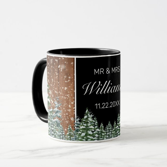 Caneca Snowy Wood & Forest Black Pine Casamento Sr. Sra. (Frente Esquerda)