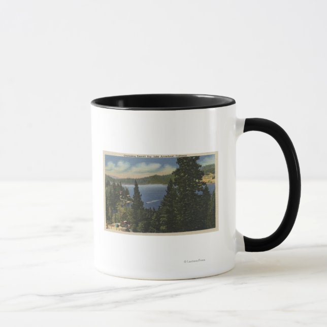 Caneca Sobrevendo a Emerald Bay (Direita)