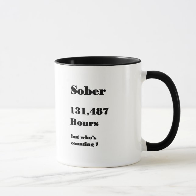 caneca sóbrio engraçada de um aniversário de 15 (Direita)