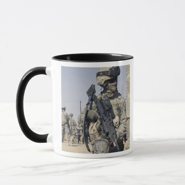 Caneca Soldado armado com MK-48 (Esquerda)
