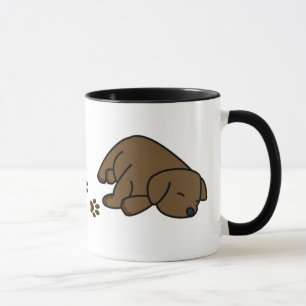 Caneca sonolento do filhote de cachorro do