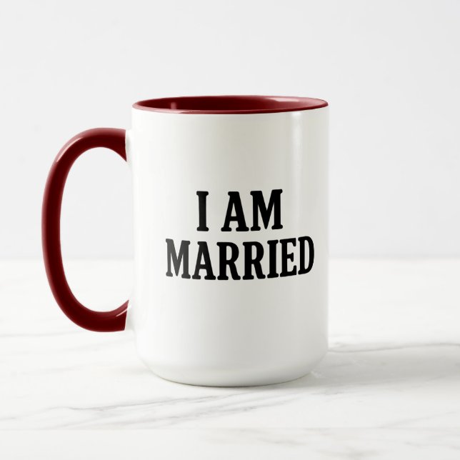 Caneca Sou Casado Engraçado - Presente para Casais (Esquerda)