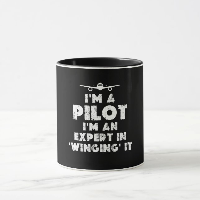Caneca Sou um piloto engraçado (Centro)