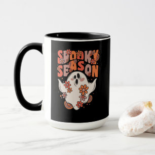 Caneca Spooky Season Groovy Ghost Com Flores Vintage