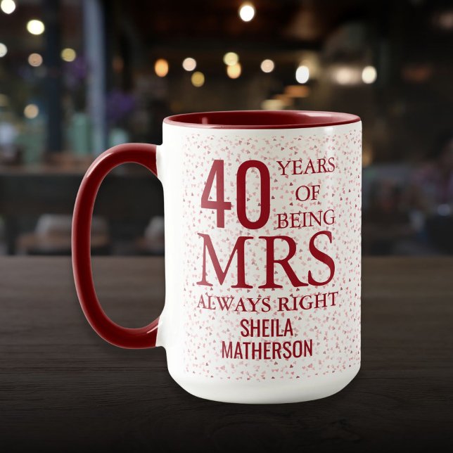 Caneca Sra. Sempre Divertida 40º Aniversário Ruby Hearts (Mrs Always Right Fun 40th Anniversary Ruby Hearts Mug)