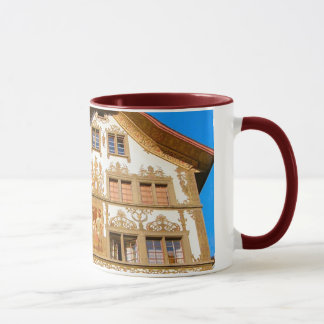 Caneca Suiça, casa pintada