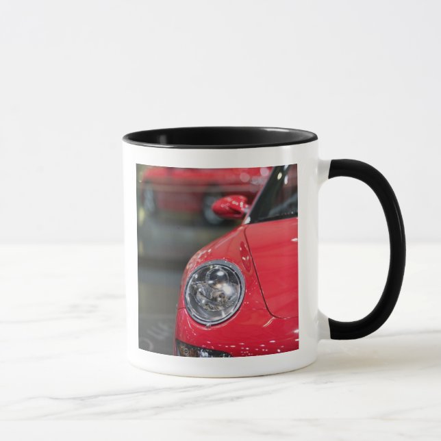 Caneca SUIÇA, GENEBRA: 75.º Ano de Genebra Auto 8 (Direita)