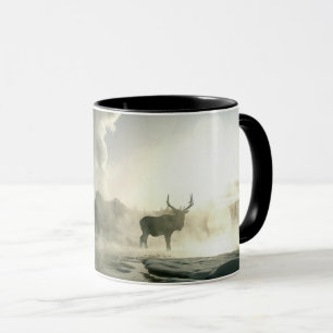 Caneca Sunrise Silhouette de Elk no Castelo Geyser