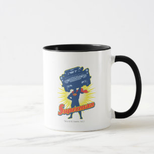 Caneca Super-homem ergue um carro 2