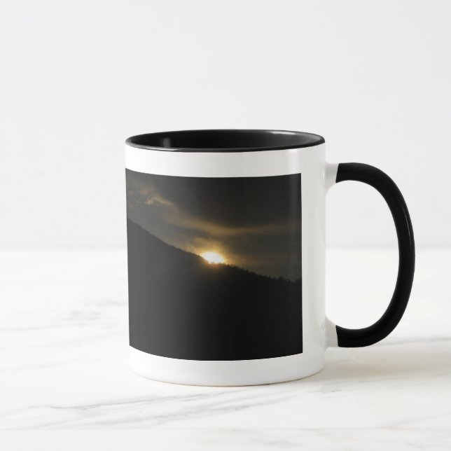 Caneca Super Lua sobre Washington Mountain (Direita)