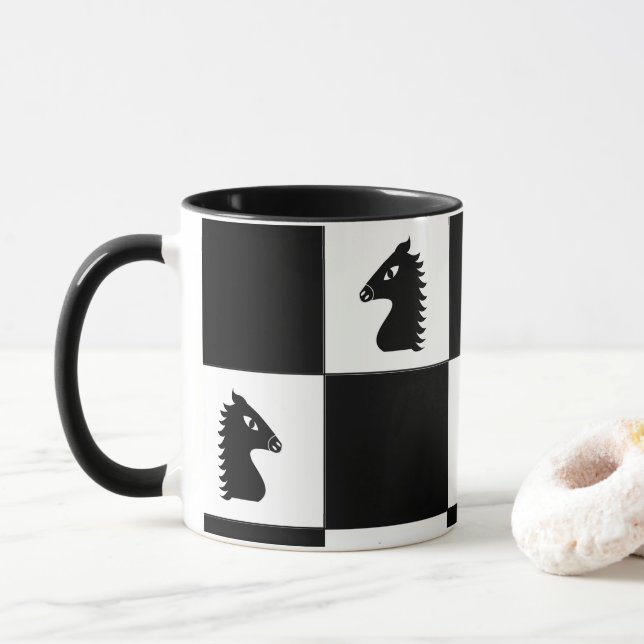 Caneca Tabuleiro de Xadrez (Com Donut)