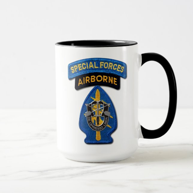 Caneca Taça de Patches de Veteranos Verde-Forças Especiai (Direita)