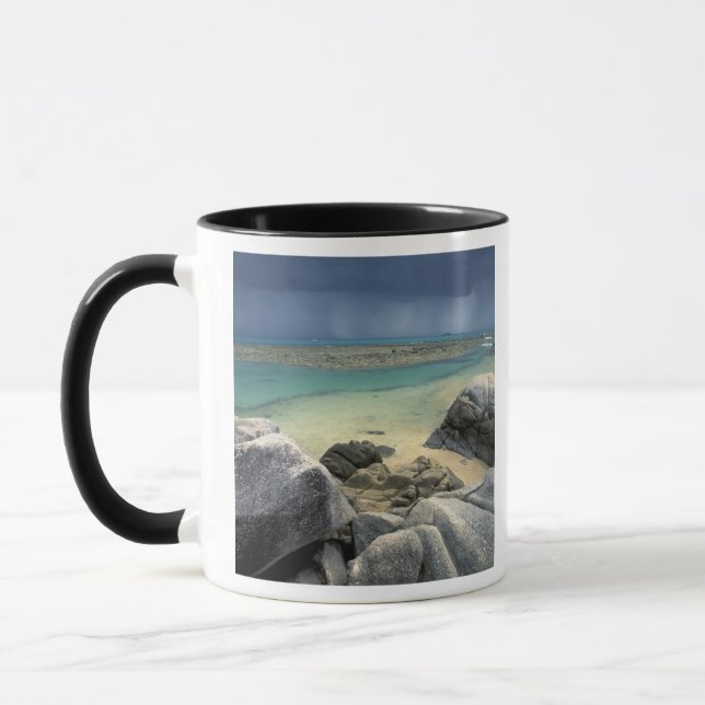 Caneca Tailândia, Mar de Andamão, Ilha Ko Phi Phi, Cênico (Esquerda)