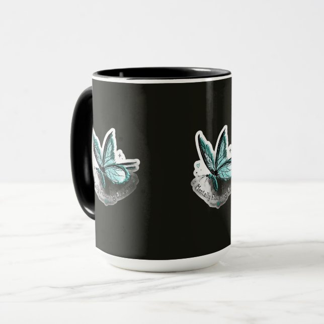 Caneca Tampa de frase adesiva (Frente Esquerda)