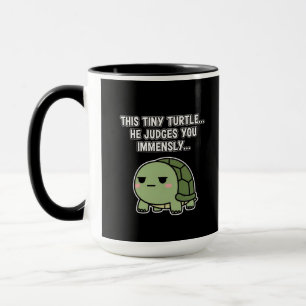 Caneca Tartaruga Fofo e Julgadora Sarcasmo Minimalista
