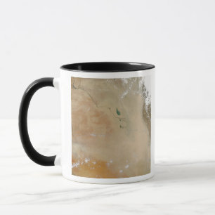Caneca Tempestade da poeira no Médio Oriente