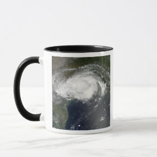 Caneca Tempestade tropical Edouard 2