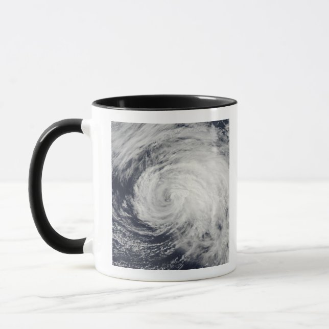 Caneca Tempestade Tropical em Ele, no Pacífico Central (Esquerda)