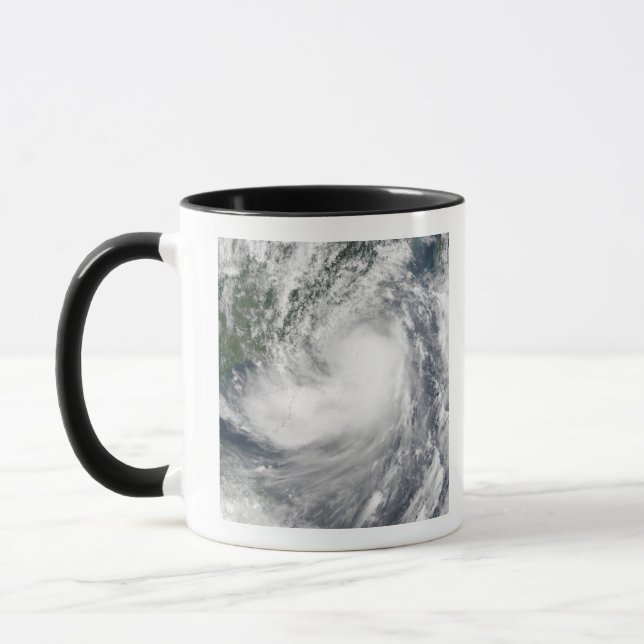 Caneca Tempestade tropical Hagupit (Esquerda)