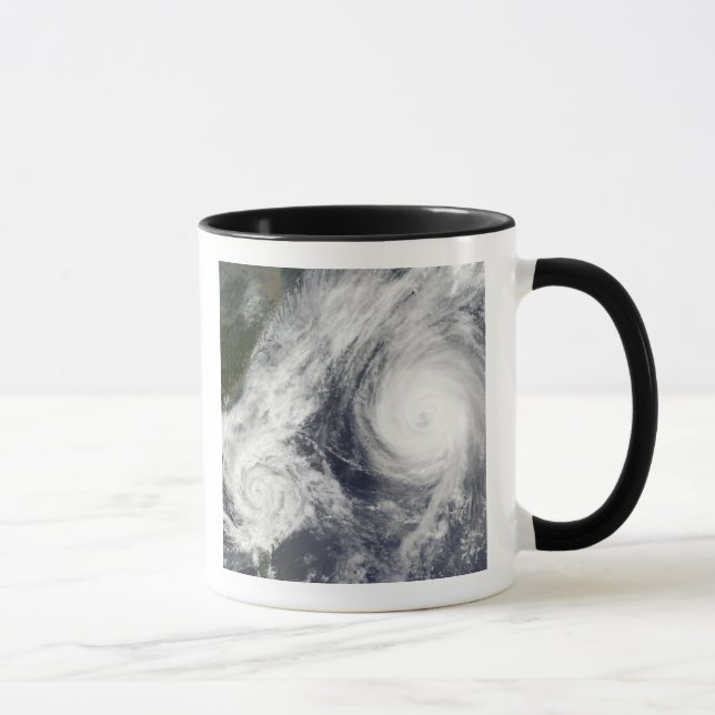 Caneca Tempestade tropical Parma e Super Typhoon Melor (Direita)