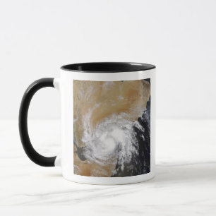 Caneca Tempestade Tropical Três na Oce norte Indiana
