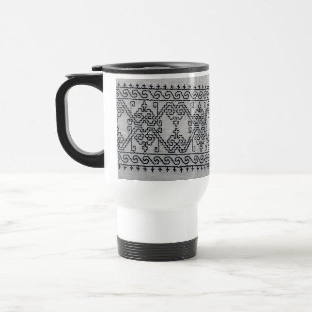 Caneca Térmica Blackwork embroidery travel mug (Esquerda)