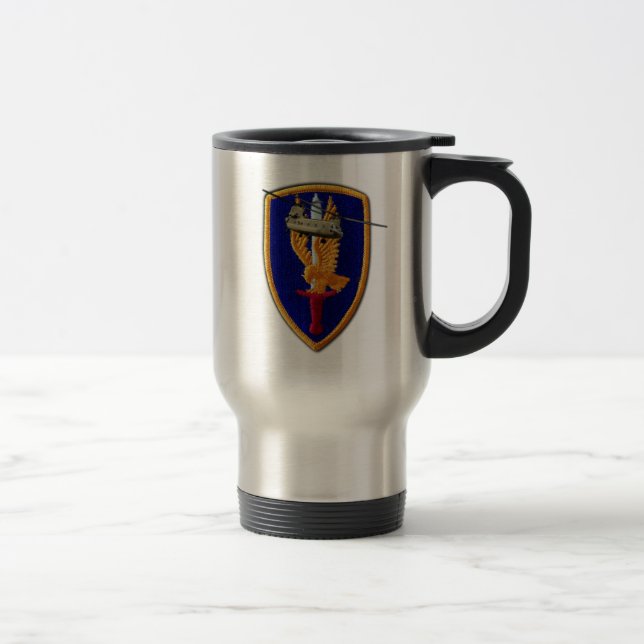 Caneca Térmica Brigada de Aviação de 1rua Fort Riley Veterans (Direita)
