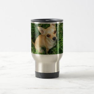 Caneca Térmica Cute Chihuahua em Grass Meadow