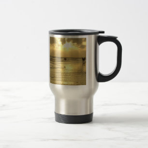 Caneca Térmica Desfrutando da Praia ao Pôr do Sol