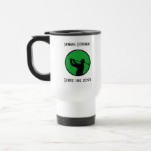 Jogador de Golfe aposentado balançando em aposenta