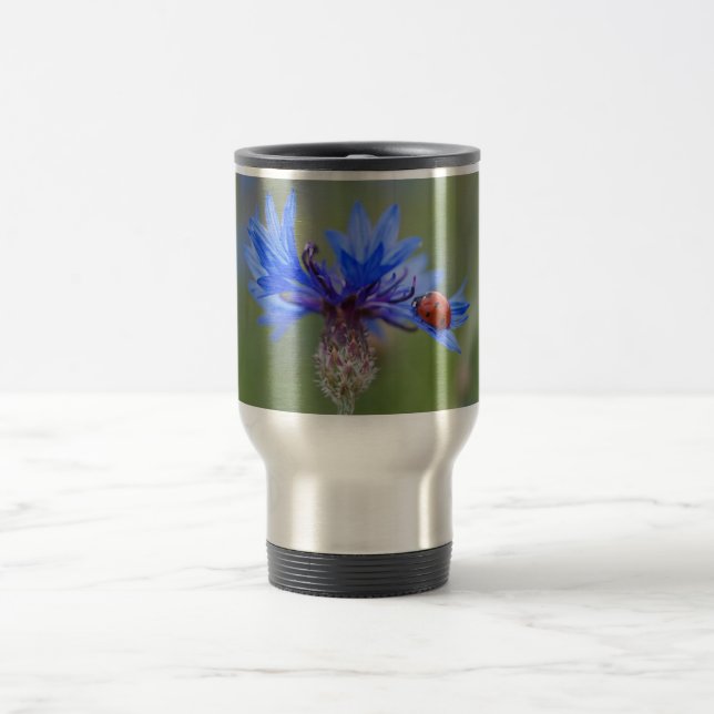 Caneca Térmica Ladybug em uma flor de milho azul (Centro)