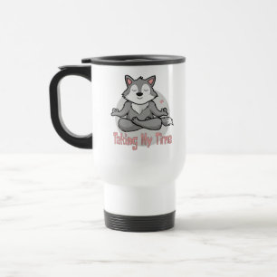 Caneca Térmica O lobo bebê Kawaii fazendo poses de ioga meditação