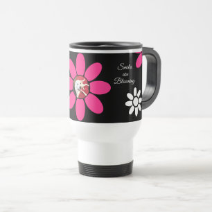 Caneca Térmica Sorrisos estão Florescendo Cachorro Fofo Flor Rosa