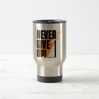 Caneca Térmica Um copo feito de material de alta qualidade e resi