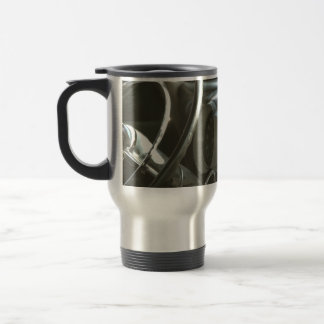 Caneca Térmica volante e dados