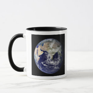Caneca Terra completa que mostra Europa e Ásia 2