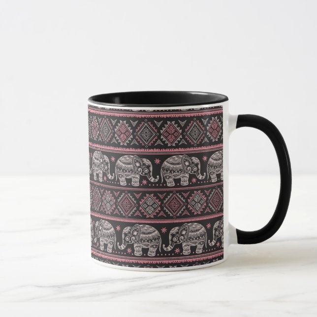 Caneca Teste padrão étnico preto do elefante (Direita)