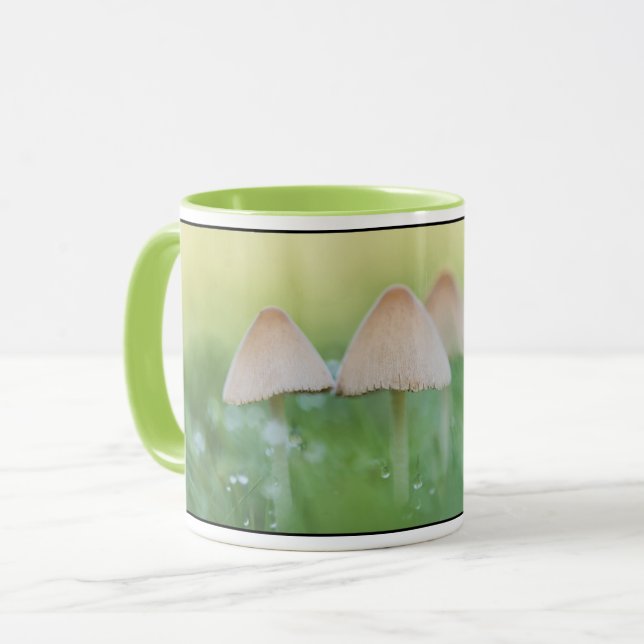 Caneca Tiny Mushroom Nature Foto (Frente Esquerda)