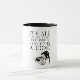 Caneca Toda diversão e jogos até que alguém acabe em um c