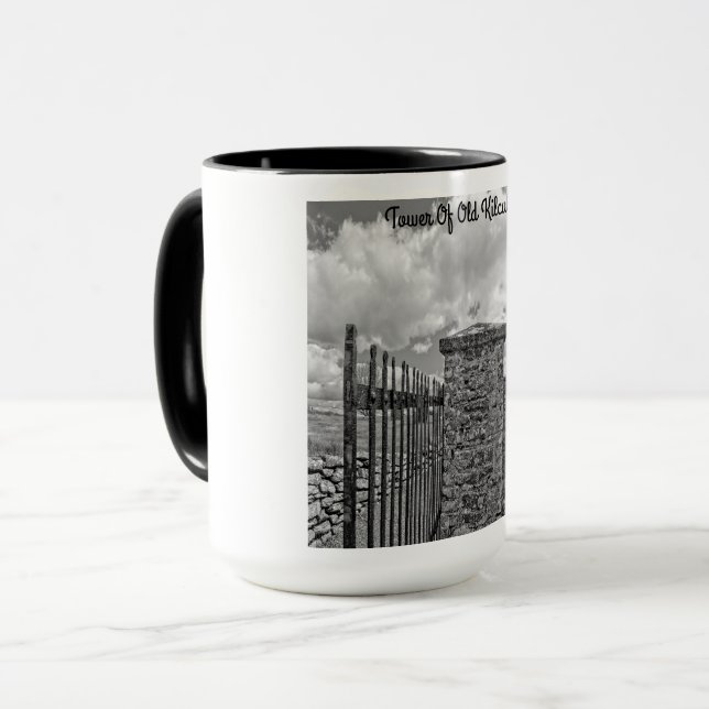 Caneca Torre 2020 de Kilcullen antigo (Frente Esquerda)