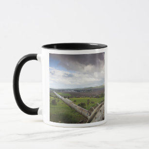 Caneca Torreta de tanque israelense aponta para Qunietra